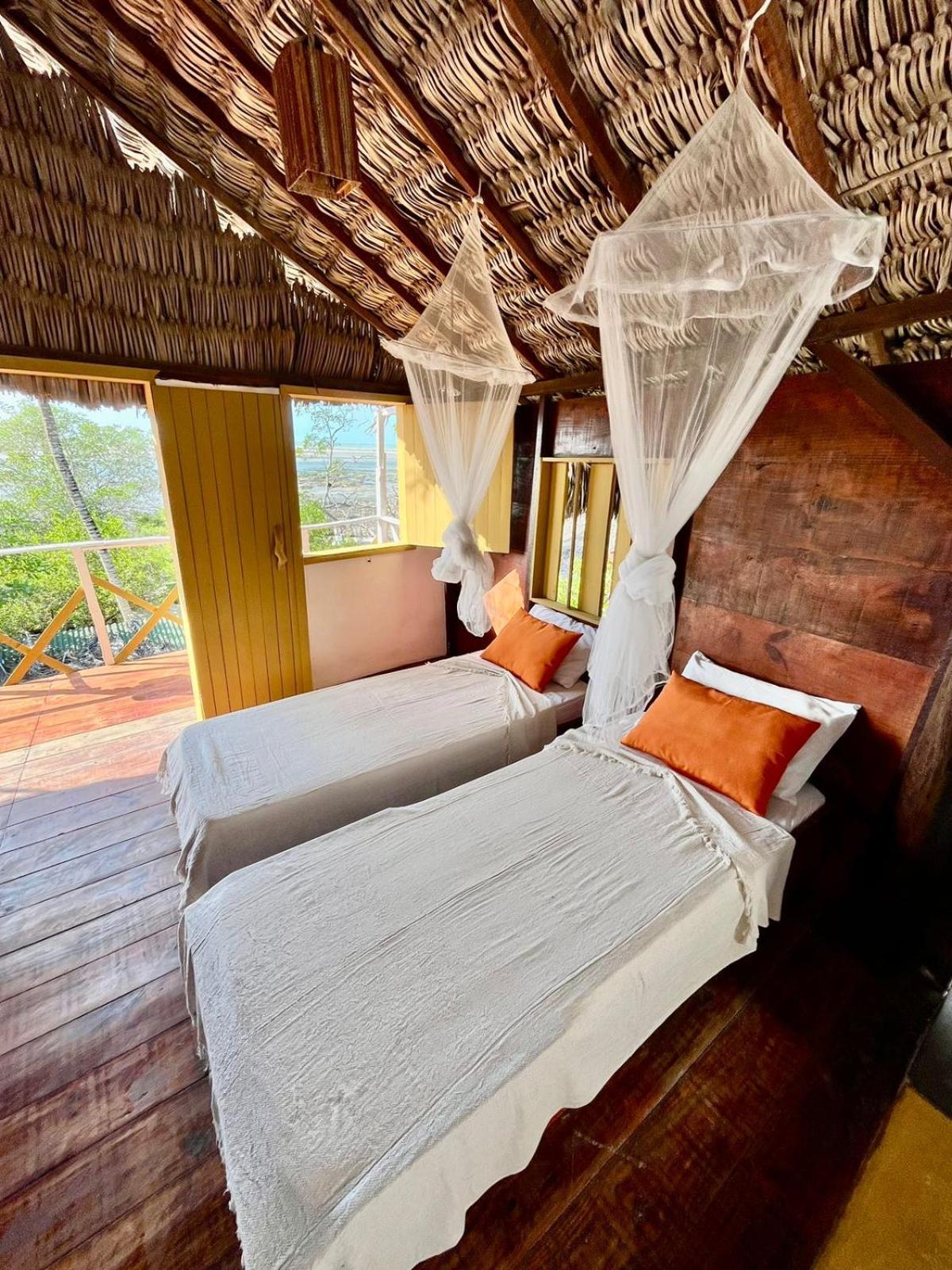 Hotel Dumangue Kite House Guriu Exterior foto